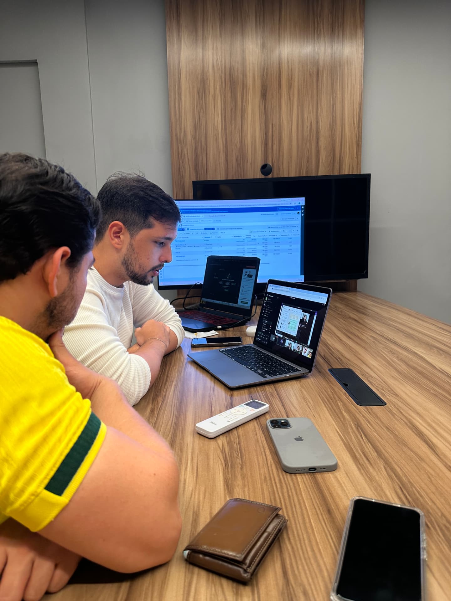 NOIR media buyers reviewing Meta Ads campaigns